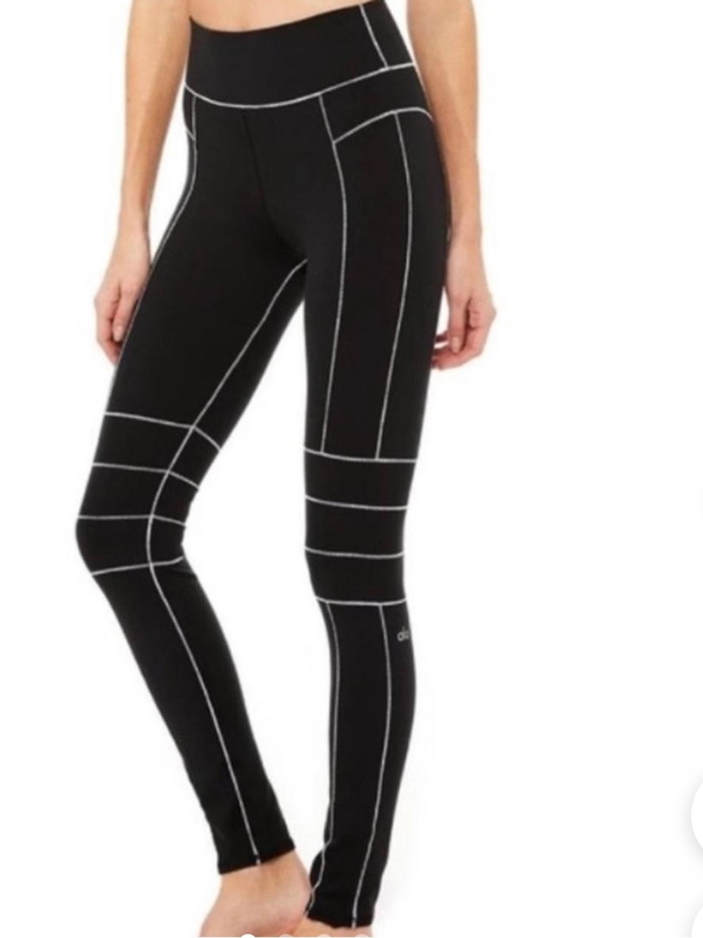 ALO Yoga Black Leggings with White Contrast Stitching